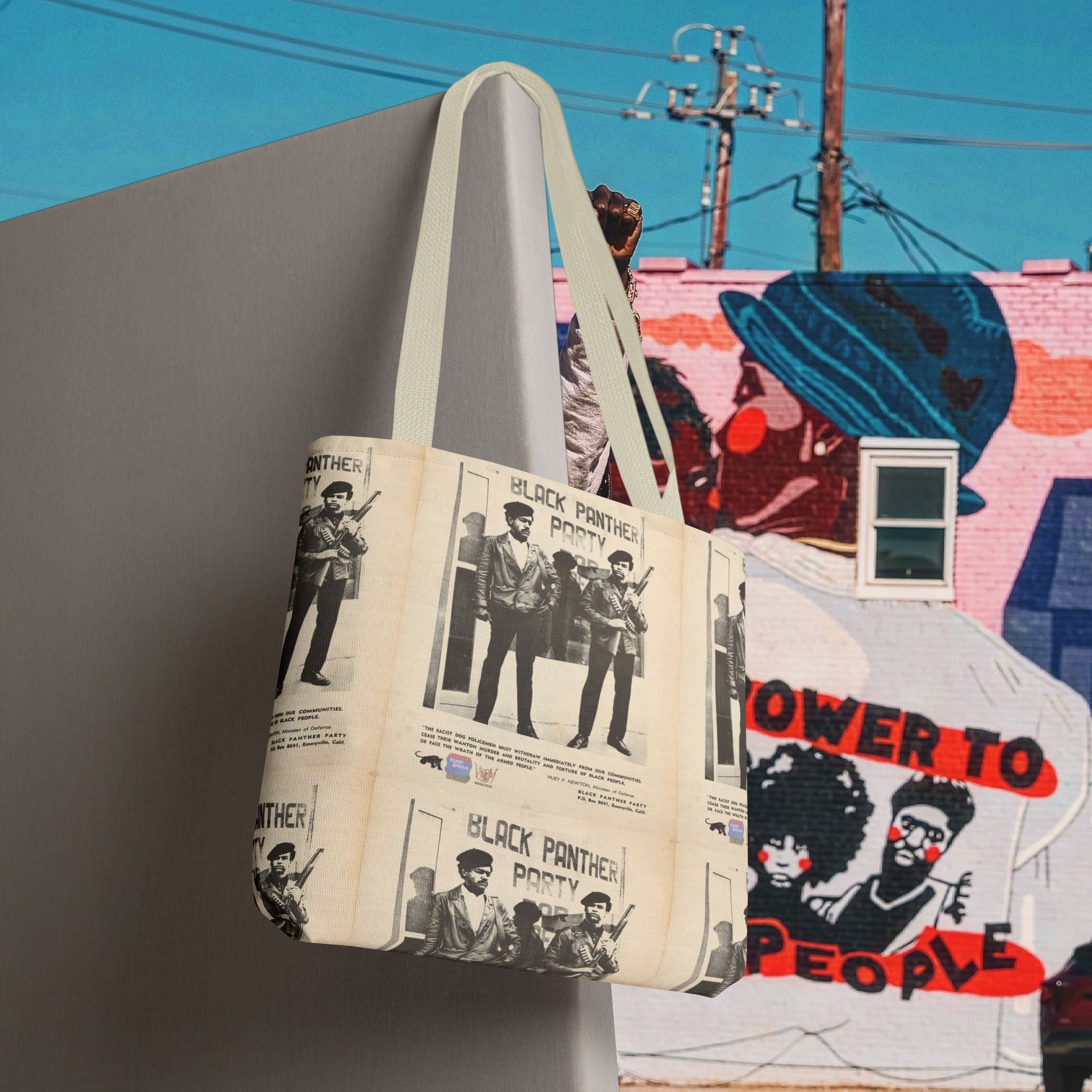 Black Panther Tote Bag (AOP)